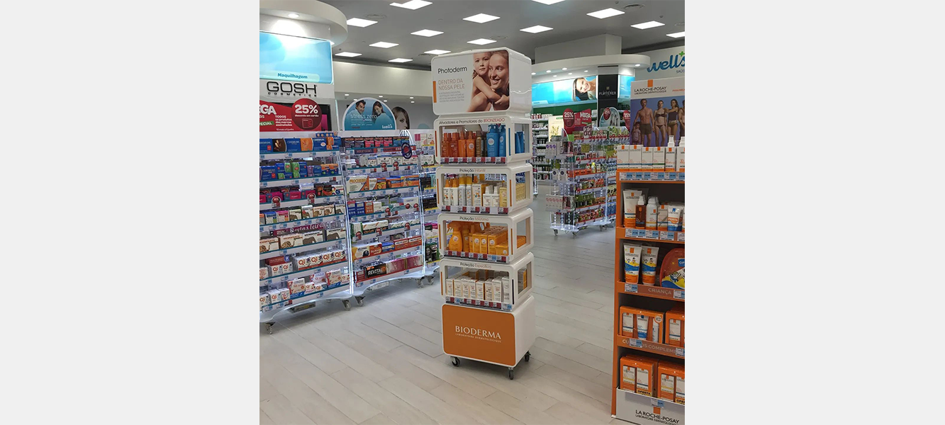 DICE Floor Display POS Switzerland